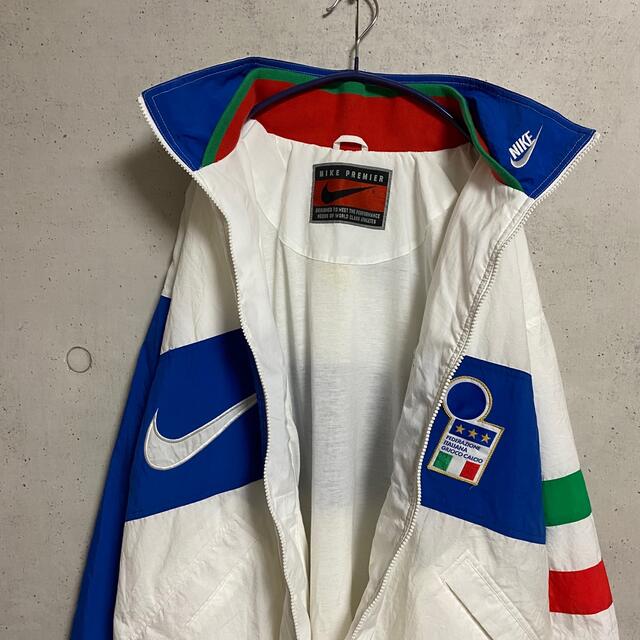 NIKE(ナイキ)のNIKE/ビンテージ　90's イタリアサッカー連盟　ナイロンジャケット　古着 メンズのジャケット/アウター(ナイロンジャケット)の商品写真