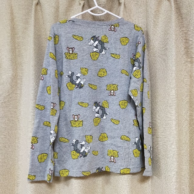 トムとジェリー ロンＴ キッズ/ベビー/マタニティのキッズ服男の子用(90cm~)(Tシャツ/カットソー)の商品写真