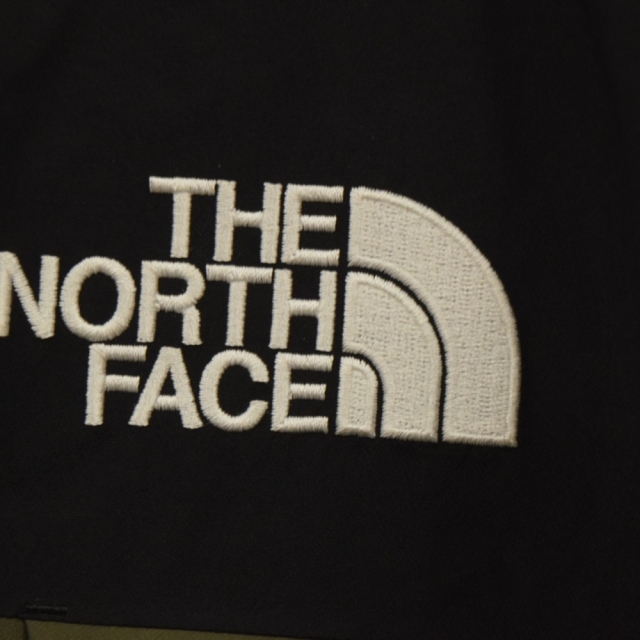 THE NORTH FACE(ザノースフェイス)のTHE NORTH FACE ザノースフェイス Mountain Jacket GORE-TEX NP61800 マウンテンナイロンジャケット ゴアテックス ブラウンベージュ メンズのジャケット/アウター(マウンテンパーカー)の商品写真