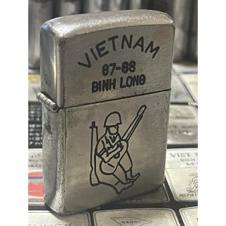 【ベトナムZIPPO】本物 1967年製ベトナムジッポー「兵士とギター」