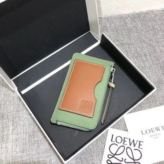 ロエベ 革 財布(レディース)の通販 300点以上 | LOEWEのレディースを ...