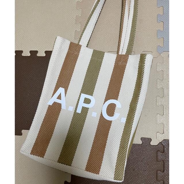 アーペーセー　A.P.C