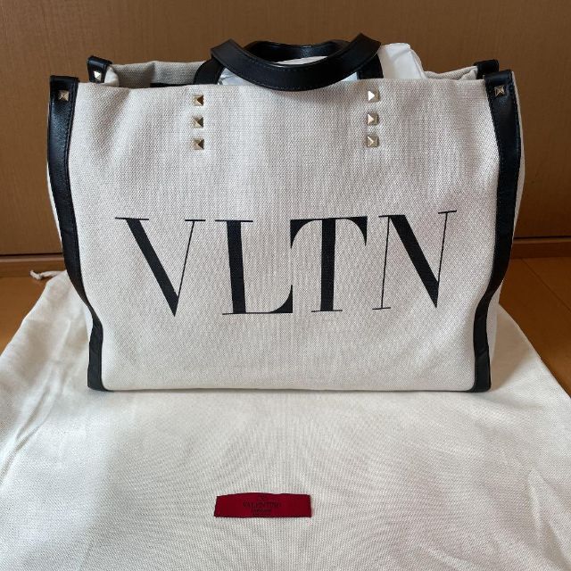 VALENTINO - ヴァレンティノ VALENTINO キャンバストートバッグの通販