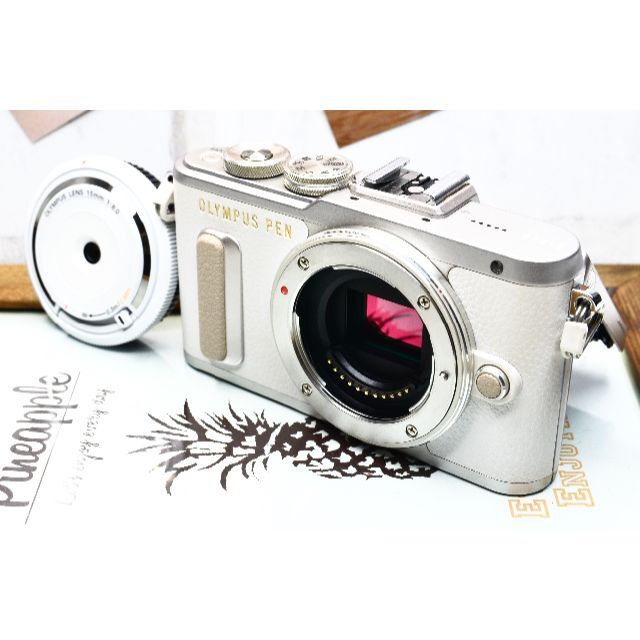 ❤️女性に大人気❤️OLYMPUS PEN E-PL8 大人気のホワイト♫