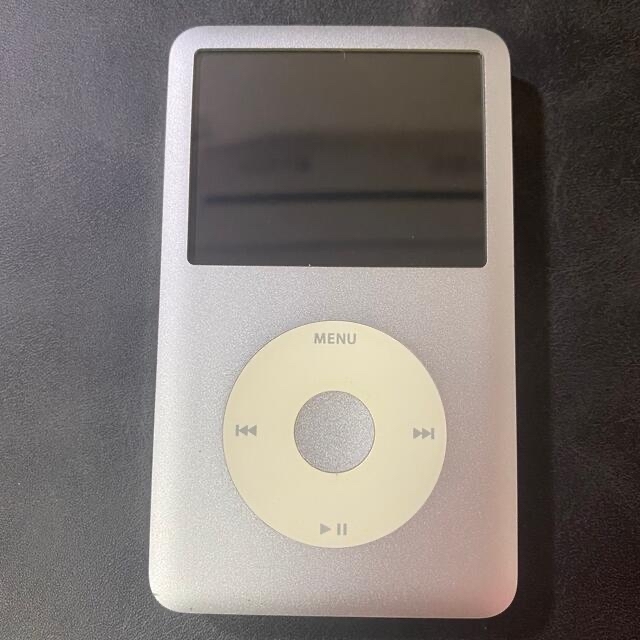 iPod classic 120GB シルバー ケース、ケーブル付き - ポータブル