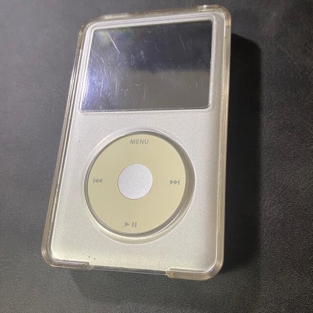 iPod(アイポッド)のiPod classic 120GB シルバー　ケース、ケーブル付き スマホ/家電/カメラのオーディオ機器(ポータブルプレーヤー)の商品写真