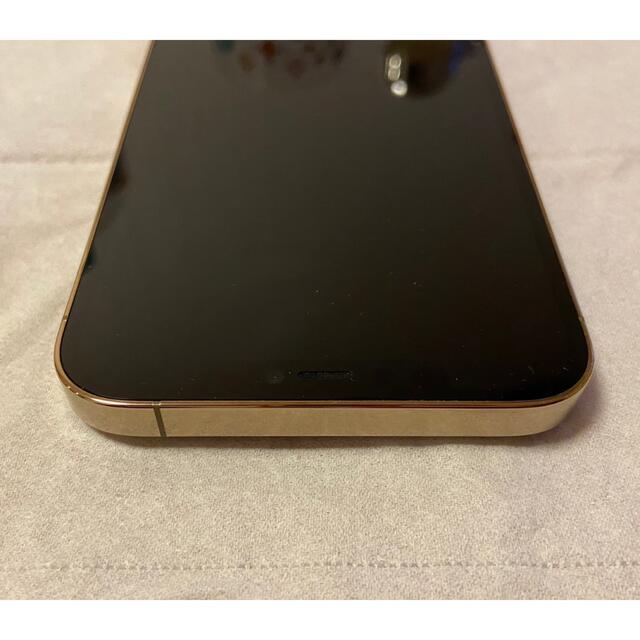 Apple(アップル)の【最終値下げ】iPhone 12 Pro Max 256GB ゴールド スマホ/家電/カメラのスマートフォン/携帯電話(スマートフォン本体)の商品写真