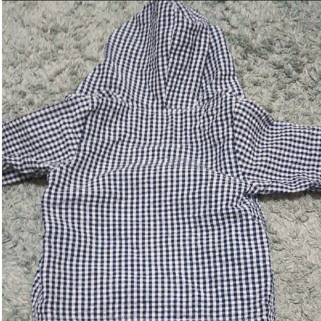 ギンガムチェックパーカー  80㎝ キッズ/ベビー/マタニティのベビー服(~85cm)(ジャケット/コート)の商品写真