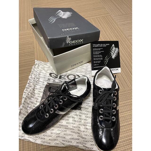 レディースGEOXジェオックス【呼吸する靴】スパンコールスニーカー39号24.5cm