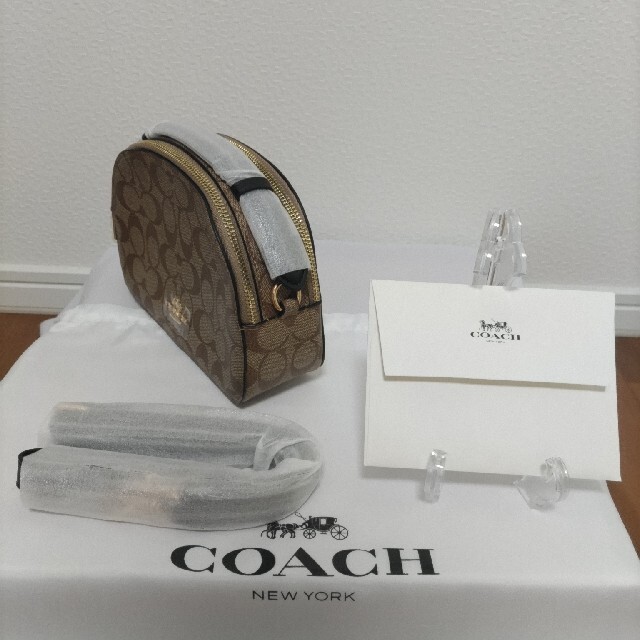 COACH(コーチ)のショルダーバッグ カーキ ハンドバッグ ミニバッグ レディースのバッグ(ショルダーバッグ)の商品写真