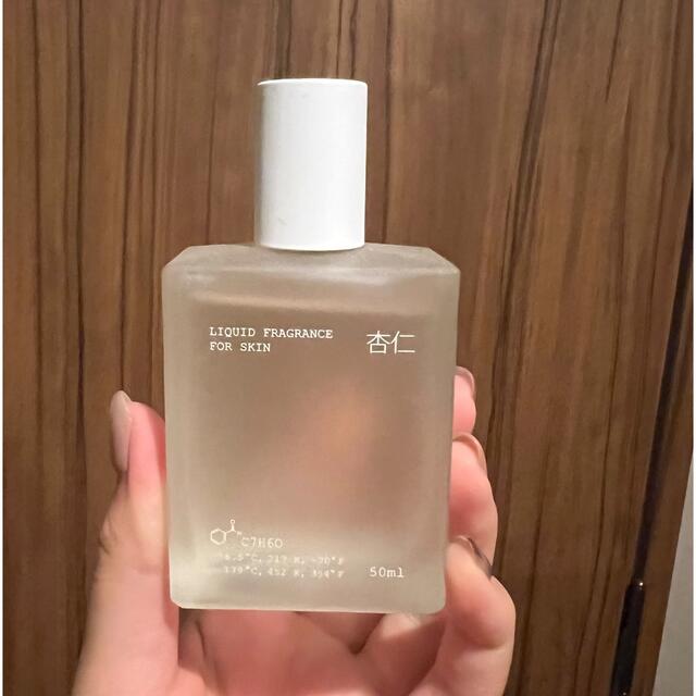 香水　杏仁50ml コスメ/美容の香水(香水(女性用))の商品写真