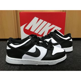 ナイキ(NIKE)の【新品】NIKE DUNK LOW RETRO WHITE/BLACK パンダ(スニーカー)