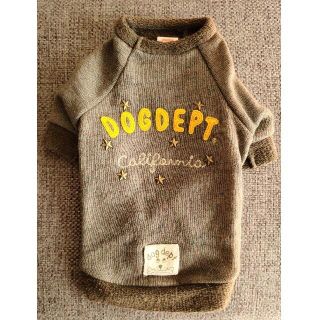 ドッグデプト(DOG DEPT)の🎵新品！DSｻｲｽﾞ　DOG DEPT 犬用洋服(犬)