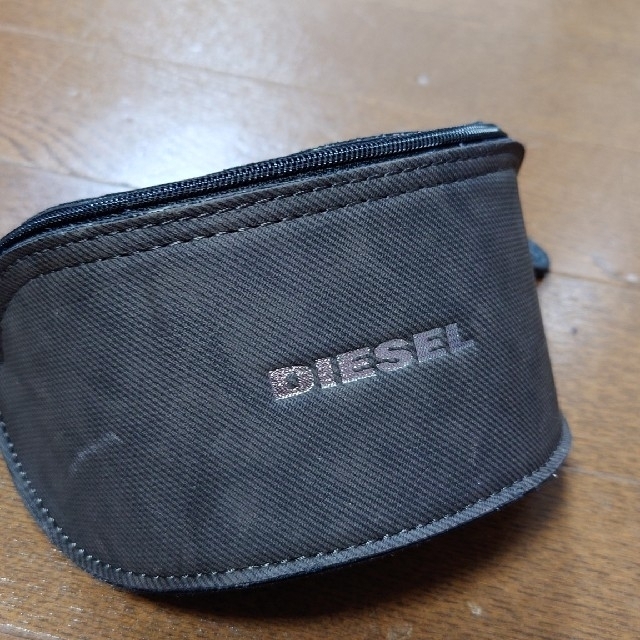 DIESEL(ディーゼル)の◆DIESEL☆サングラスケース◆ レディースのファッション小物(サングラス/メガネ)の商品写真