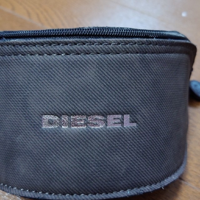 DIESEL(ディーゼル)の◆DIESEL☆サングラスケース◆ レディースのファッション小物(サングラス/メガネ)の商品写真