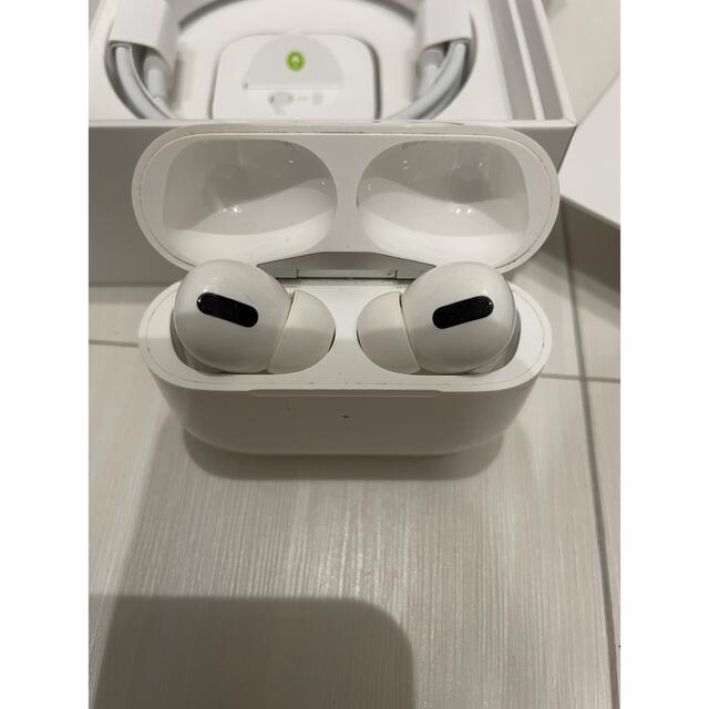 Apple(アップル)のApple AirPods Pro ノイズキャンセリング付完全ワイヤレスイヤホン スマホ/家電/カメラのオーディオ機器(ヘッドフォン/イヤフォン)の商品写真