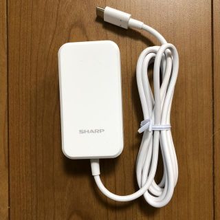 シャープ(SHARP)のシャープ SH-AC05 TYPE-C PD対応充電器(バッテリー/充電器)