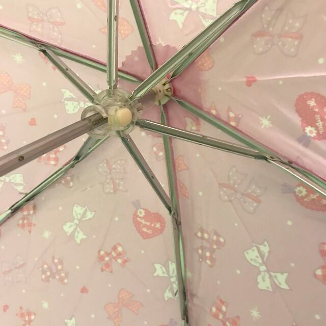 ぼんぼんりぼん(ボンボンリボン)の折りたたみ傘／ぼんぼんりぼん⭐︎直径87cm ピンク キッズ/ベビー/マタニティのこども用ファッション小物(傘)の商品写真