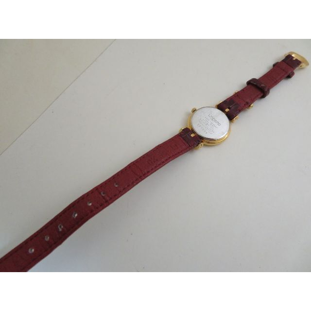 emanuel ungaro(エマニュエルウンガロ)のungaro 腕時計 ローマン 素敵なシェル文字盤  レディースのファッション小物(腕時計)の商品写真