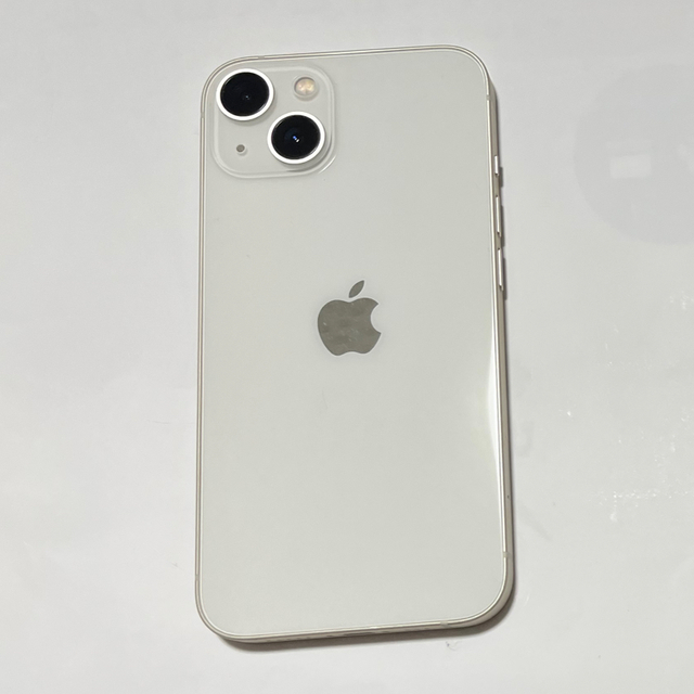 iPhone(アイフォーン)のiPhone13 256GB スターライト(美品)SIMフリー スマホ/家電/カメラのスマートフォン/携帯電話(スマートフォン本体)の商品写真