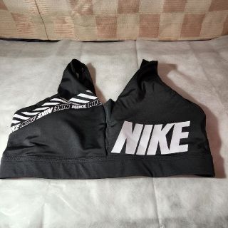 ナイキ(NIKE)のNIKE(ブラ)