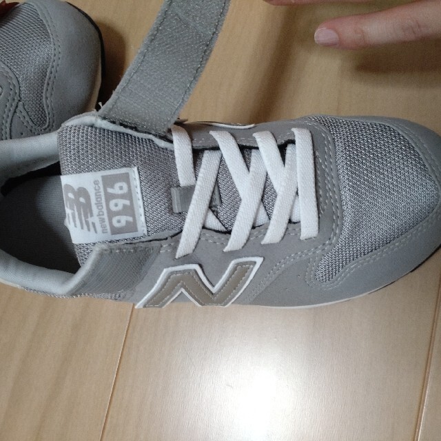 New Balance(ニューバランス)のニューバランス　996　キッズ　 22センチ キッズ/ベビー/マタニティのキッズ靴/シューズ(15cm~)(スニーカー)の商品写真