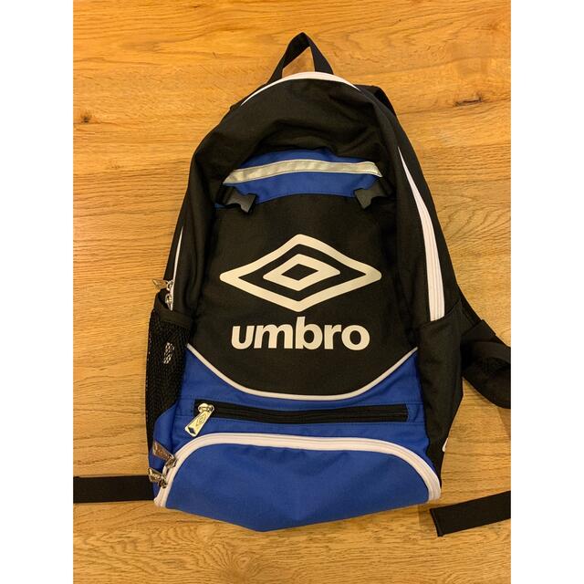 UMBRO(アンブロ)のアンブロ　サッカーリュックサック キッズ/ベビー/マタニティのこども用バッグ(リュックサック)の商品写真