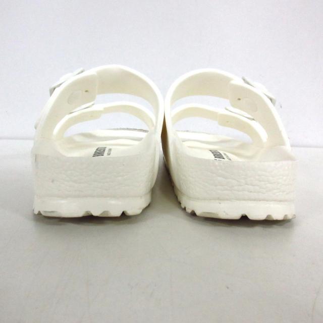 BIRKENSTOCK(ビルケンシュトック)のビルケンシュトック サンダル 24美品  白 レディースの靴/シューズ(サンダル)の商品写真