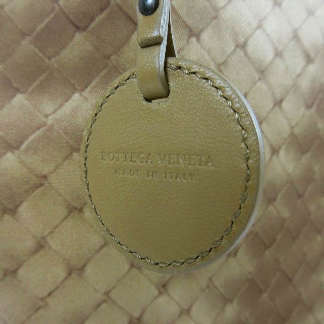 Bottega Veneta(ボッテガヴェネタ)の美品 ボッテガヴェネタ イントレッチオリュージョン トート ハンド バッグ レディースのバッグ(トートバッグ)の商品写真