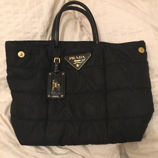 PRADA キルティングトートバッグ