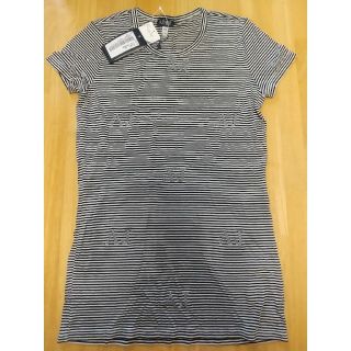 アルマーニジーンズ(ARMANI JEANS)の【新品】ARMANI JEANS　Tシャツ　タグ付き(Tシャツ(半袖/袖なし))