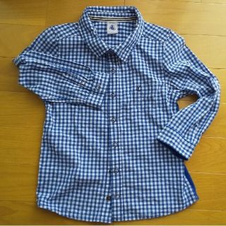 プチバトー(PETIT BATEAU)のプチバトー  青のチェックシャツ 4ans 102cm 男の子(Tシャツ/カットソー)