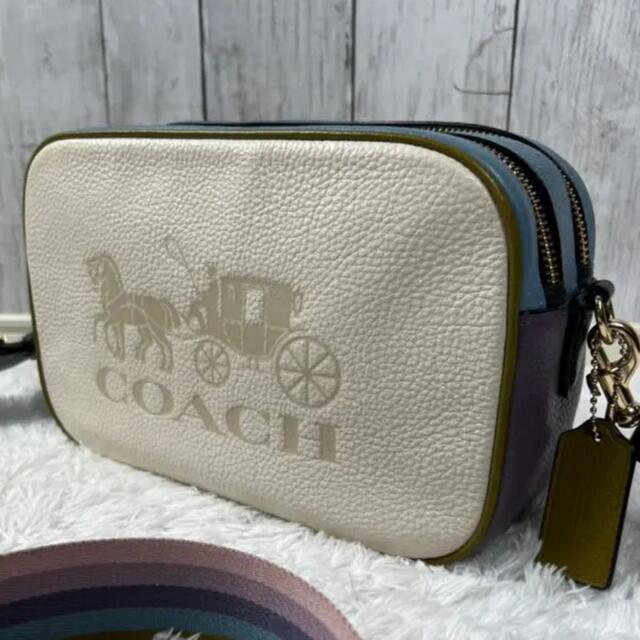 COACH(コーチ)の★最終値下げ★コーチ　ショルダーバッグホースアンドキャリッジ　 レディースのバッグ(ショルダーバッグ)の商品写真