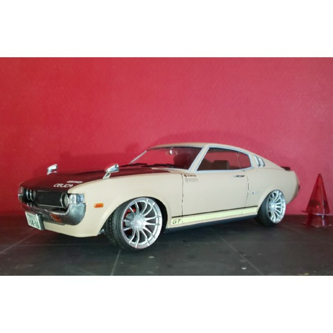 アオシマTOYOTA CELICA LB 2000GT '77 RA35 完成品 1