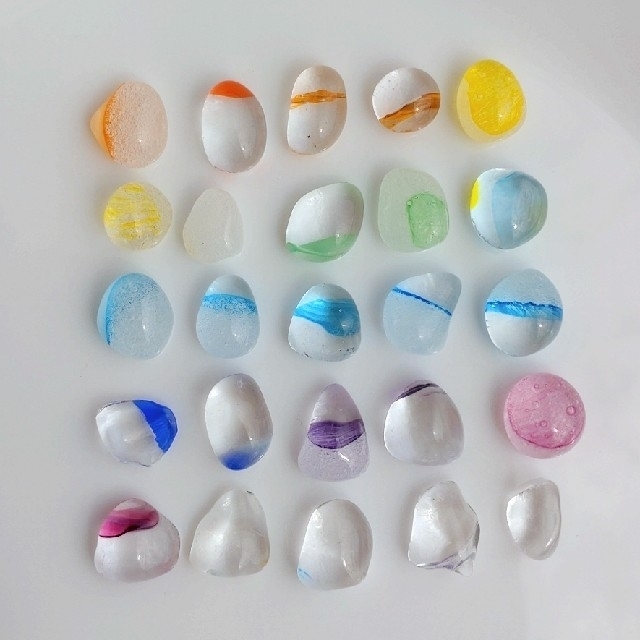 専用 琉球ガラス ドロップス ナギット 25粒 約7㎜〜1.1㎝ 立体 ぷく 泡