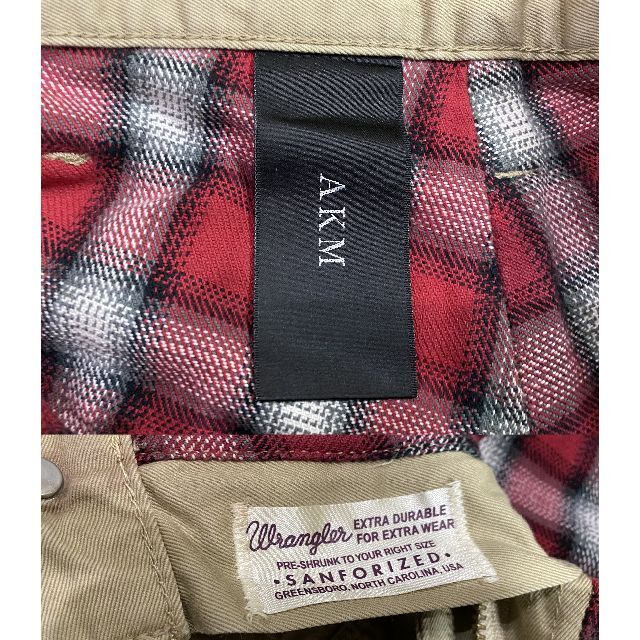 AKM(エイケイエム)の＊AKM×Wrangler 裏地 チェック バナナシルエット パンツ S メンズのパンツ(その他)の商品写真