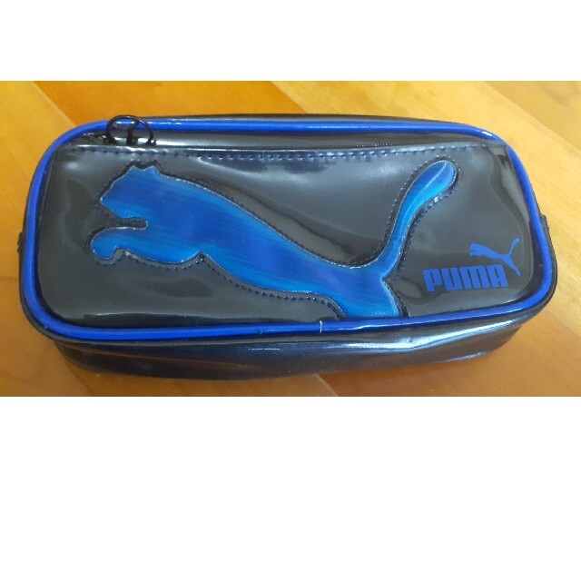 PUMA(プーマ)のプーマ ペンケース インテリア/住まい/日用品の文房具(ペンケース/筆箱)の商品写真