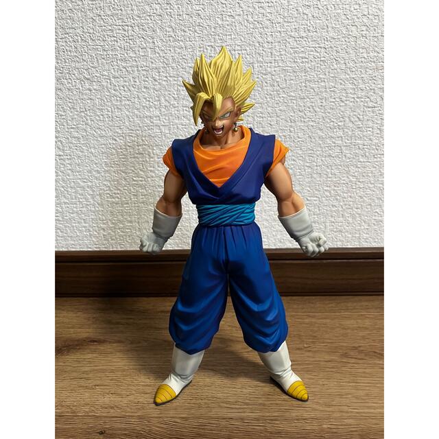 BANPRESTO(バンプレスト)のドラゴンボール　ベジット　フィギュア　台座なし エンタメ/ホビーのフィギュア(アニメ/ゲーム)の商品写真