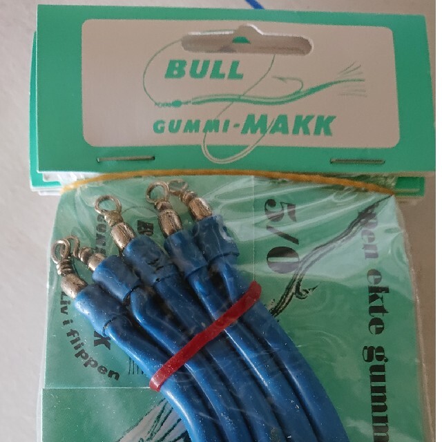 根っこグミマック針    GUMMI-MAKK  5/0   五個入り✖️5袋