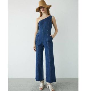 マウジー(moussy)のmoussy ONE SHOULDER DENIM ジャンプスーツ(サロペット/オーバーオール)