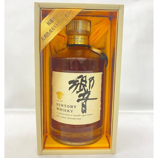 サントリー 響 金キャップ 裏ゴールドラベル 700ml サントリー 響 金キャップ 裏ゴールドラベル 700ml
