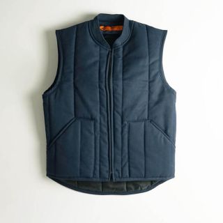 カーハート(carhartt)のレッドキャップ　ベスト(ブルゾン)