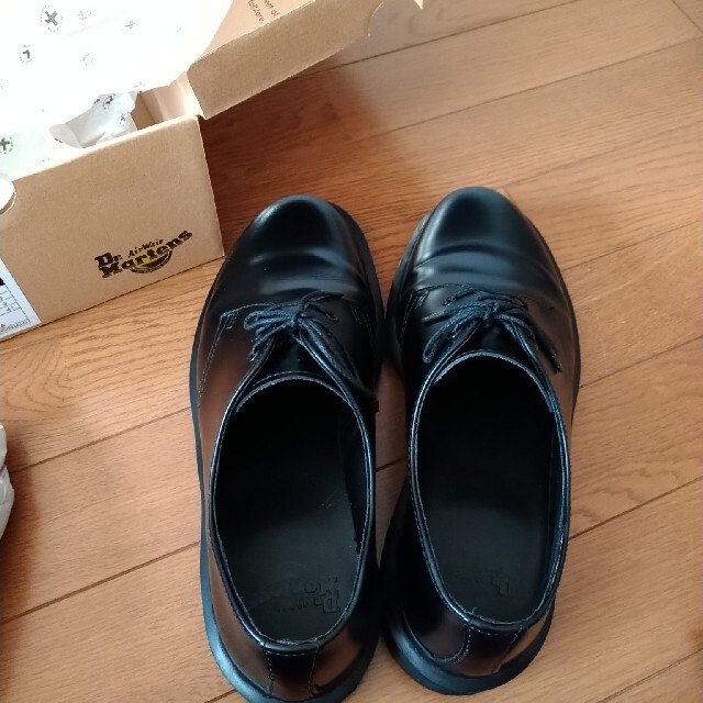 Dr.Martens 3ホール 黒スティッチ 1461MONO