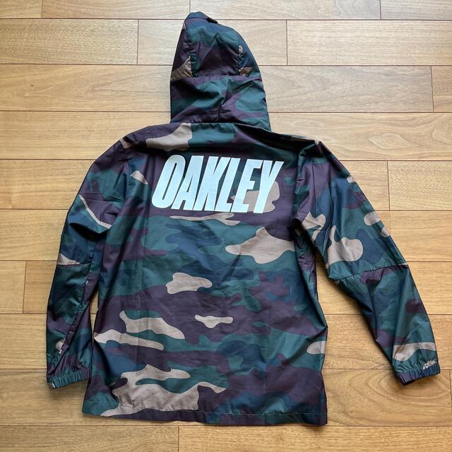 Oakley(オークリー)のOAKLEY Jr.  キッズ/ベビー/マタニティのキッズ服男の子用(90cm~)(ジャケット/上着)の商品写真