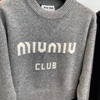 miumiu - Miu Miu ロゴプリント カシミヤ クロップドセーターの通販 ...