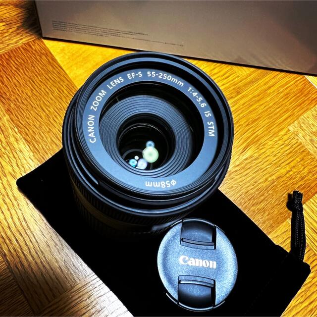 Canon(キヤノン)のEOS Kiss X9 新品未使用（値下げしました。） スマホ/家電/カメラのカメラ(デジタル一眼)の商品写真