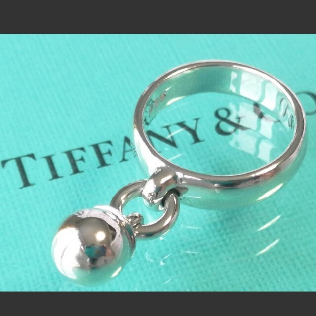 Tiffany & Co.(ティファニー)のnene様専用になります。ティファニー　 ボールダングル　 リング　9.5号 レディースのアクセサリー(リング(指輪))の商品写真