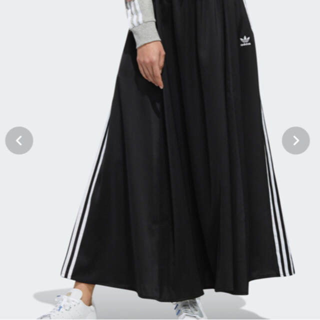 adidas(アディダス)のアディダス　ロング サテン スカート レディースのスカート(ロングスカート)の商品写真