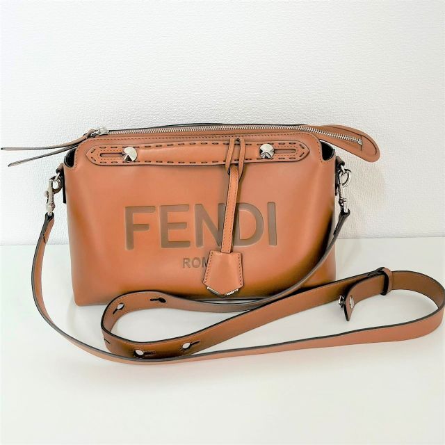 人気商品は FENDI - 【なか様】大幅値下げ中㉑フェンディ バイザウェイ