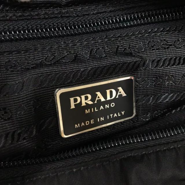 PRADA(プラダ)のPRADA (プラダ) ナイロンショルダー バッグ ブラック AO483 レディースのバッグ(ショルダーバッグ)の商品写真